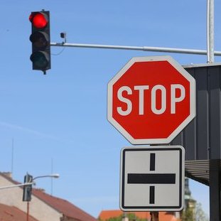 Informace k volbám do Senátu a zastupitelstev krajů (2)