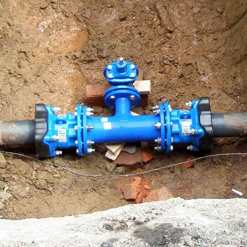 OBNOVA VODOVODU V ULICI SOKOLSKÁ V PLNÉM PROUDU