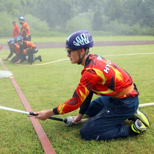 O ČERNÉHO VÝRA ZÁVODILO 17 DRUŽSTEV