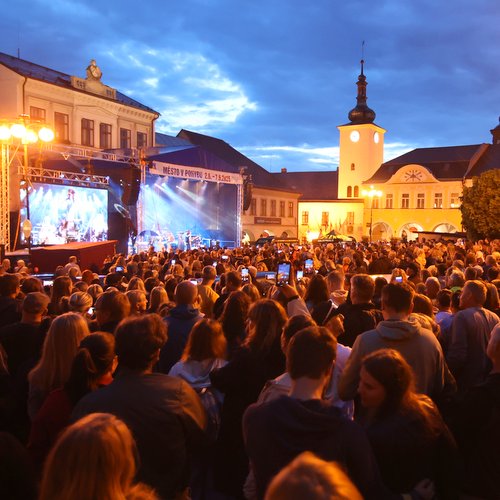 Informace k volbám do Senátu a zastupitelstev krajů (2)